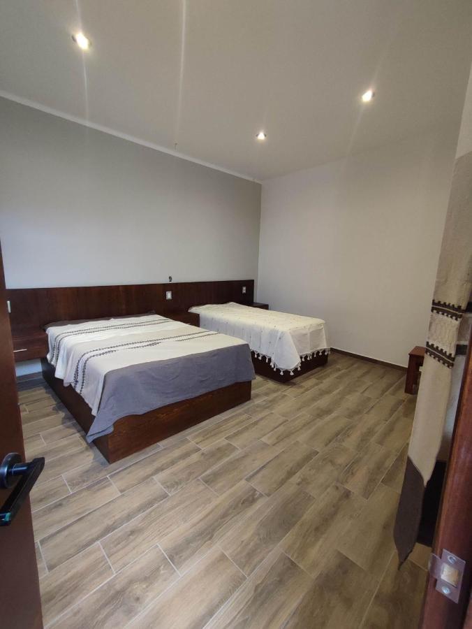 Casa Mictlan. Habitaciones En El Centro De Mitla. Сан-Пабло-Вилья-де-Митла Экстерьер фото